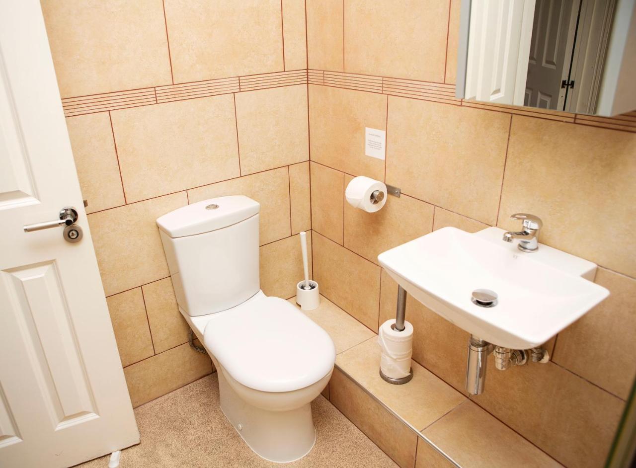 לונדון Apt 1, Opera House 2Nd Floor By Indigo Flats מראה חיצוני תמונה